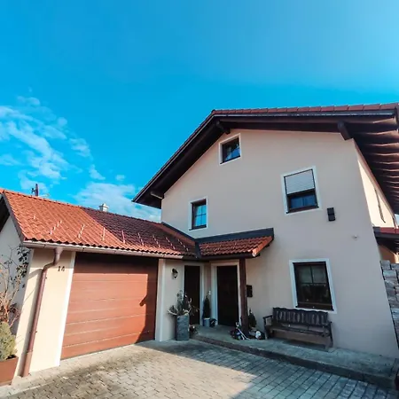 Juchee Apartman