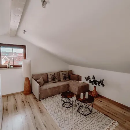 Juchee Apartman
